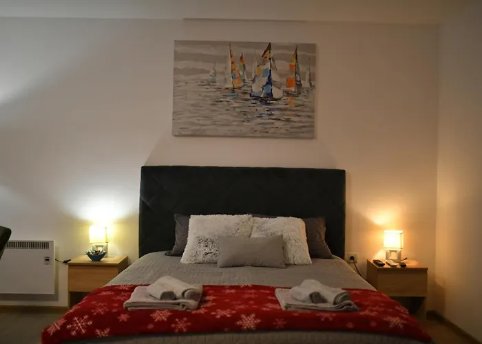 شقة West In Čačak